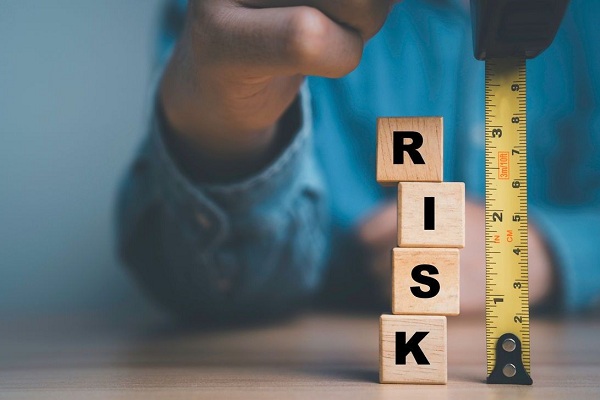 RICG-Balancing_Risk
