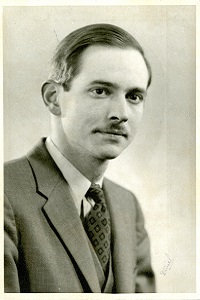 Jacques Parizeau - 1950 Jacques-Parizeau-1950-e