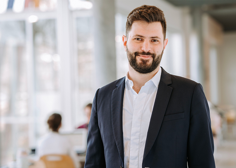 Dimitri Papazarcadas, étudiant au MBA et ambassadeur HEC Montréal