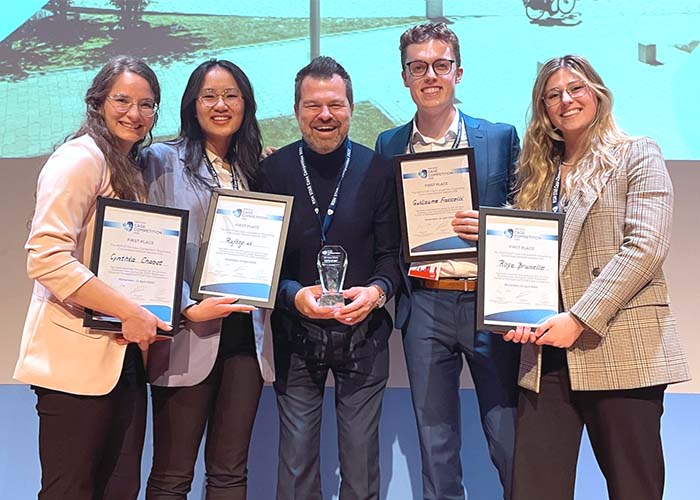 Cynthia Chabot, Ru-Jing Li, Jean-François St-Pierre, Guillaume Fraticelli et Rose Brunellle