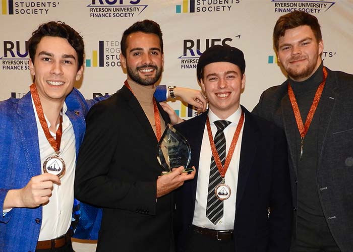 Équipe de HEC Montréal au concours en investissement Battle on Bay Case Competition