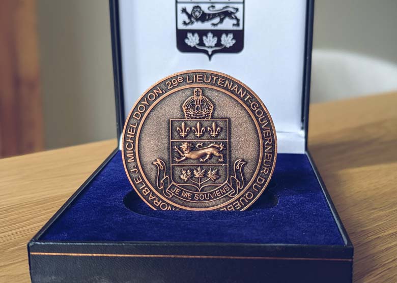 Médaille lieutenant-gouverneur pour la jeunesse