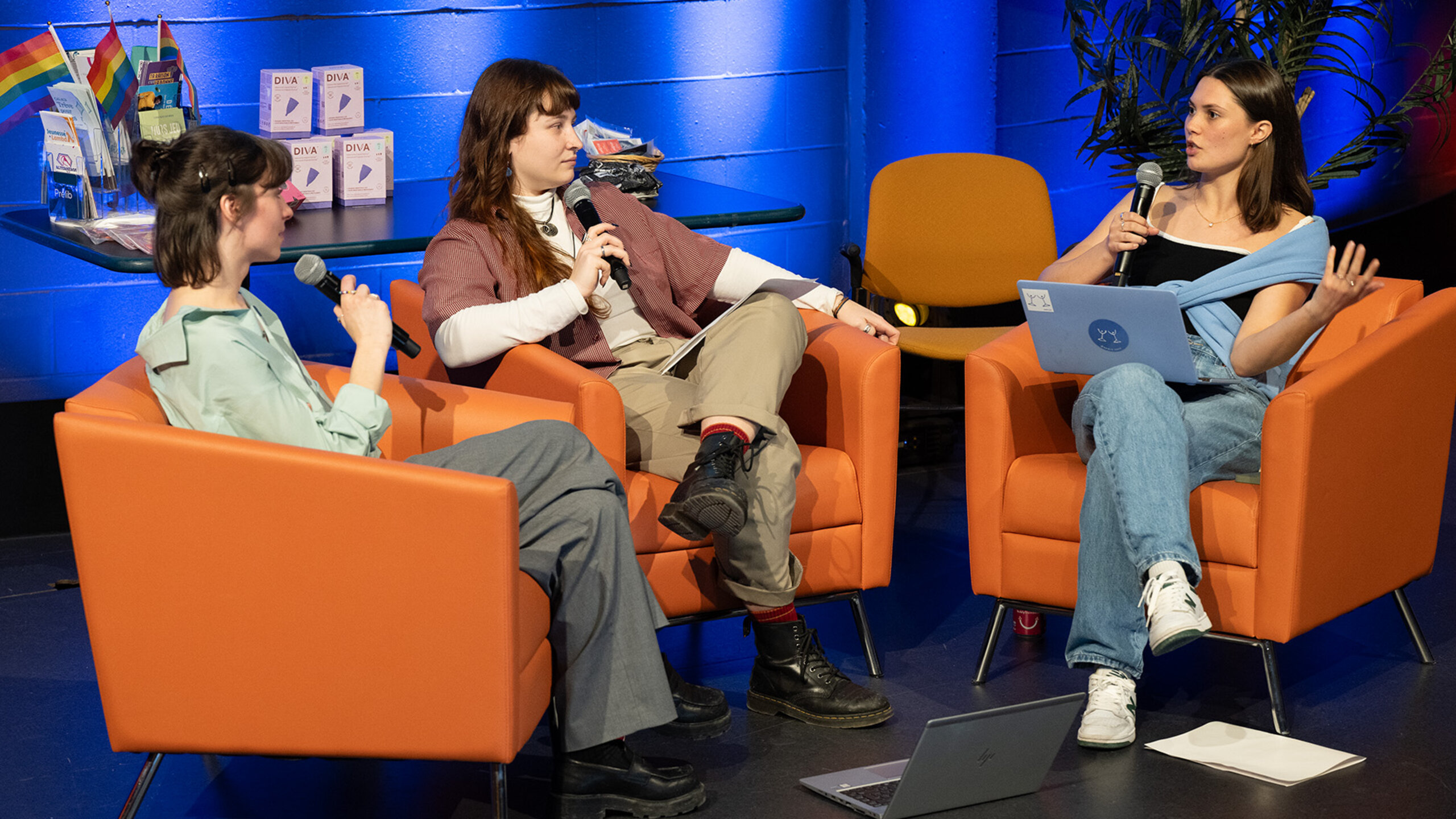 Panel réunissant trois sexologues dans le cadre de l'activité Moment sexo.