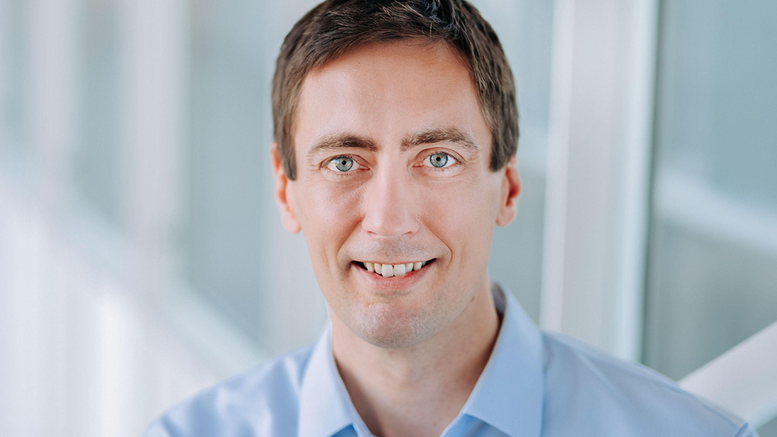 Le portrait de Nicolas Vincent, professeur titulaire au Département d’économie appliquée.