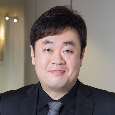 Hyung Koo Lee