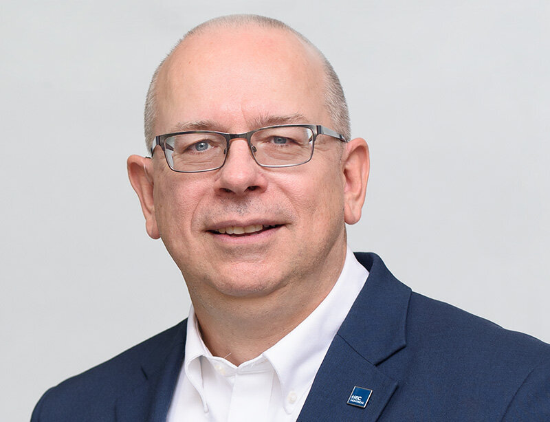 Le portrait du professeur émérite Gilbert Babin