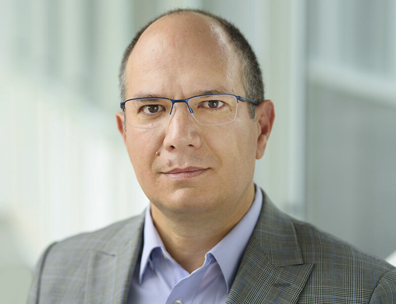 Luis Cisneros