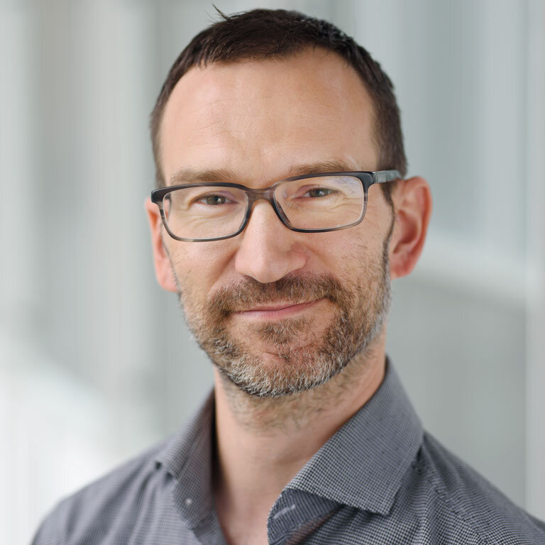 Stefan Tams, lauréat du prix de l’article le plus visionnaire en NeuroIS