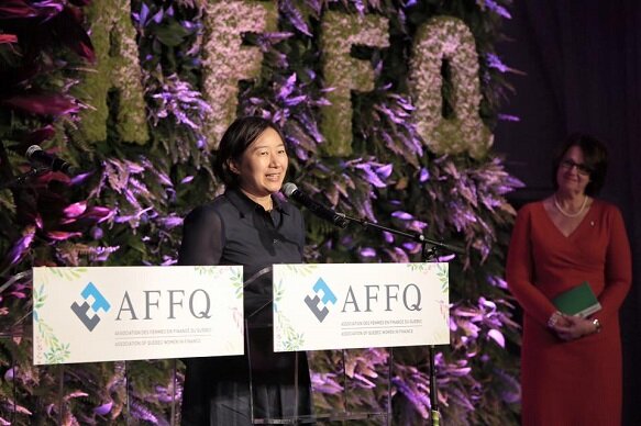 Deux étudiantes de l’École brillent en finance!