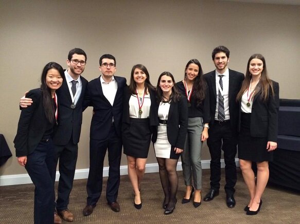 Compétition de cas d’APICS Canada : les deux premières places à HEC Montréal!