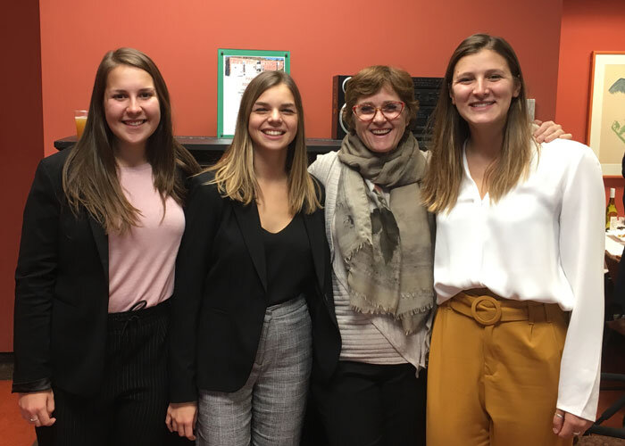 Trois étudiantes remportent le Concours de cas multidisciplinaire sur les coopératives