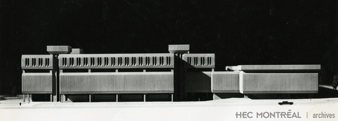   Description : Maquette de la nouvelle école, édifice Decelles. Date : ca 1967 Crédit photo : Photographe inconnu Cote archivistique : A008/XPH,0016 