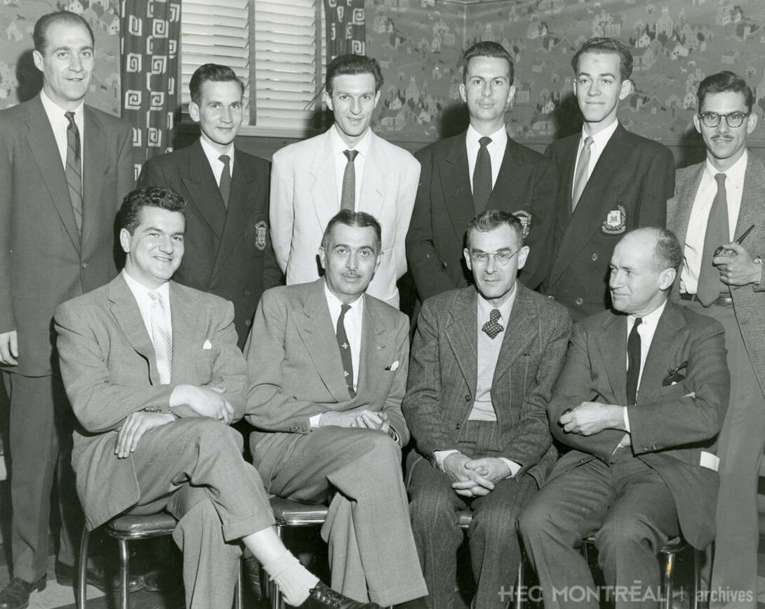   Description : Séminaire de l'Association professionnelle des industriels. Date : ca 1957 Crédit photo : Photographe inconnu Cote archivistique : A024/XPH,0001