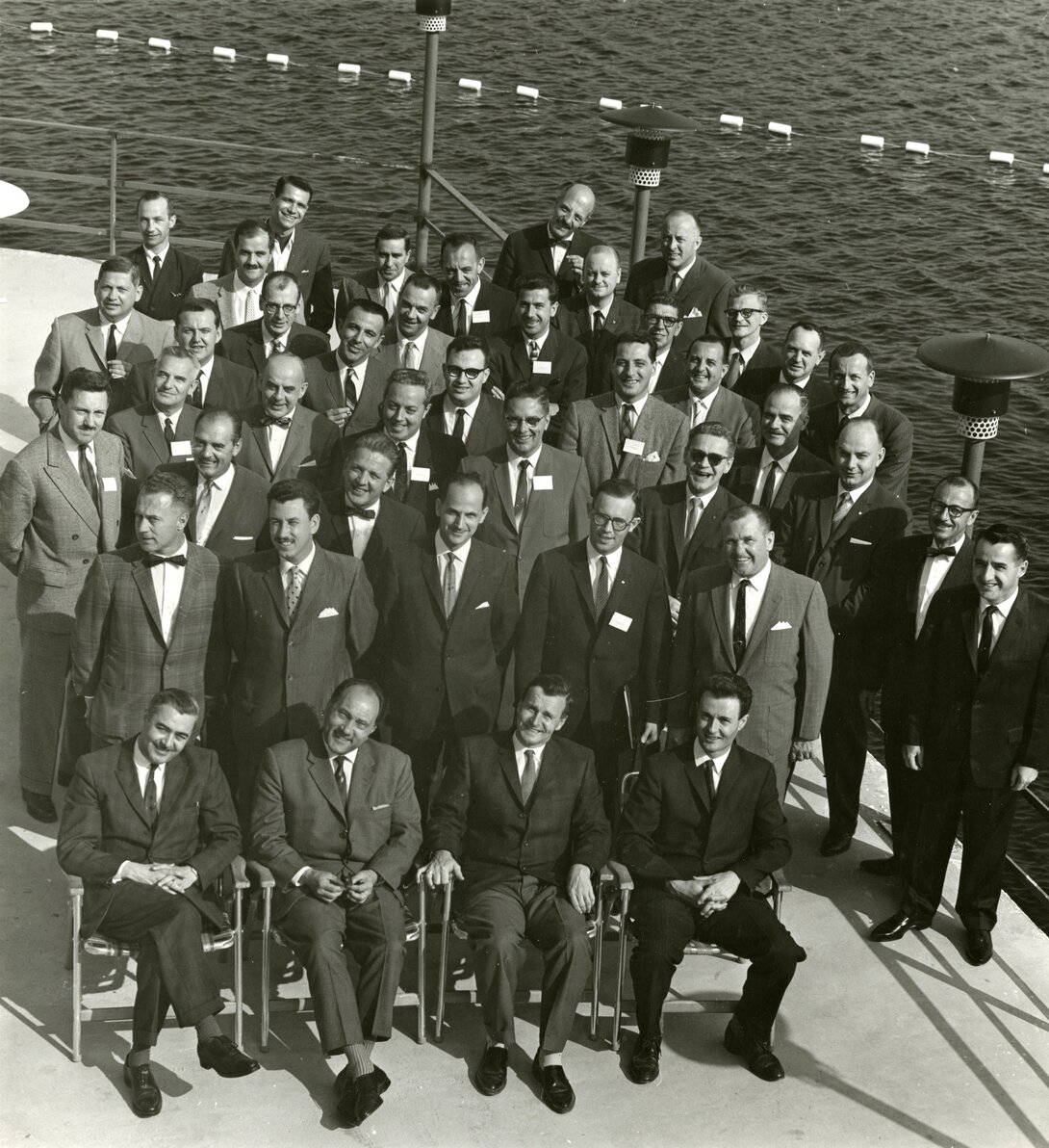   Description : Rencontre tenue au centre de villégiature l'Estérel, dans les Laurentides. Date : 1962 Crédit photo : Photographe inconnu Cote archivistique : A024/XPH,0007