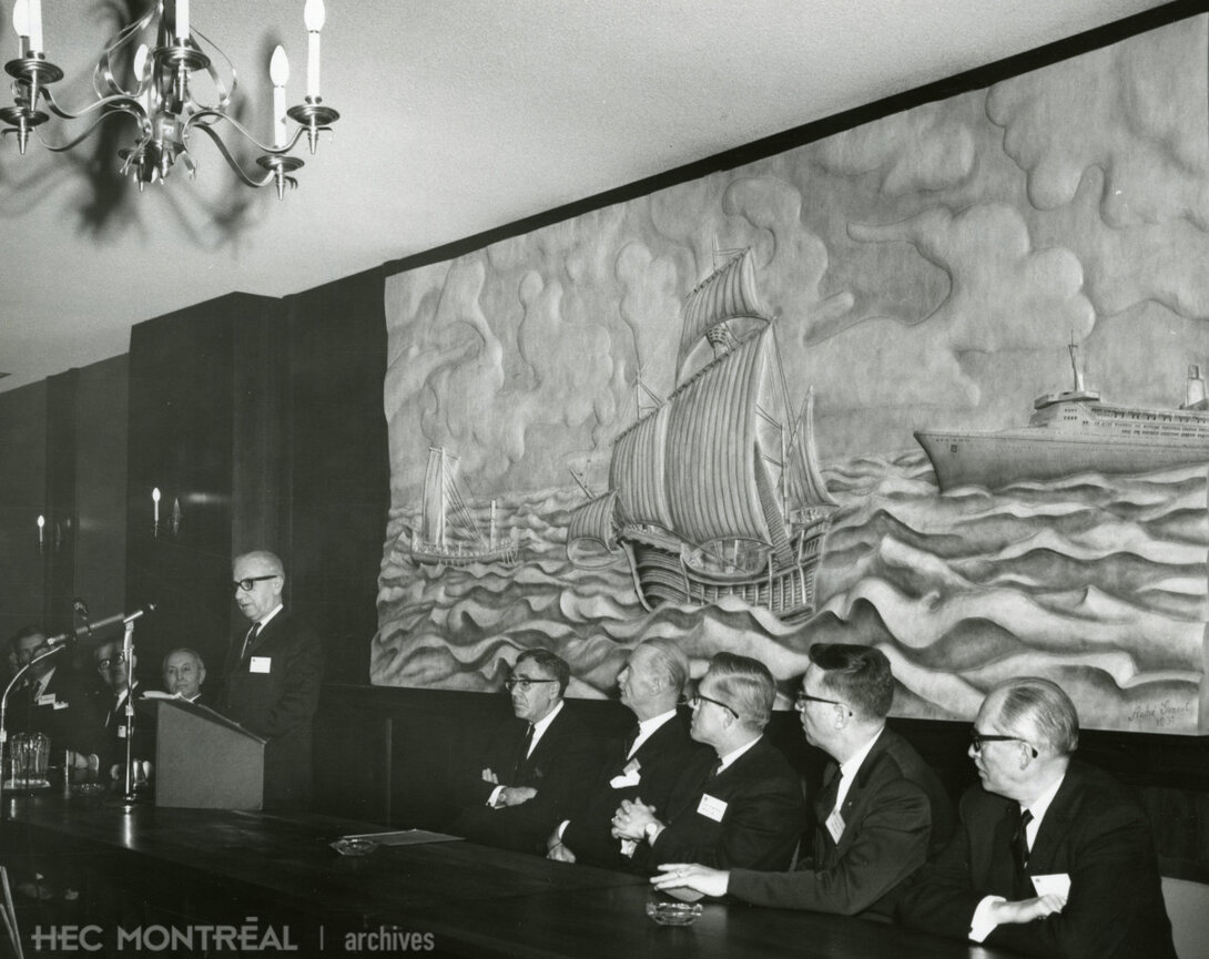   Description : Signature du bail emphytéotique entre la Chambre et le Montreal Board of Trade. Date : 1967 Crédit photo : Armour Landry Cote archivistique : P003/XPH,0022