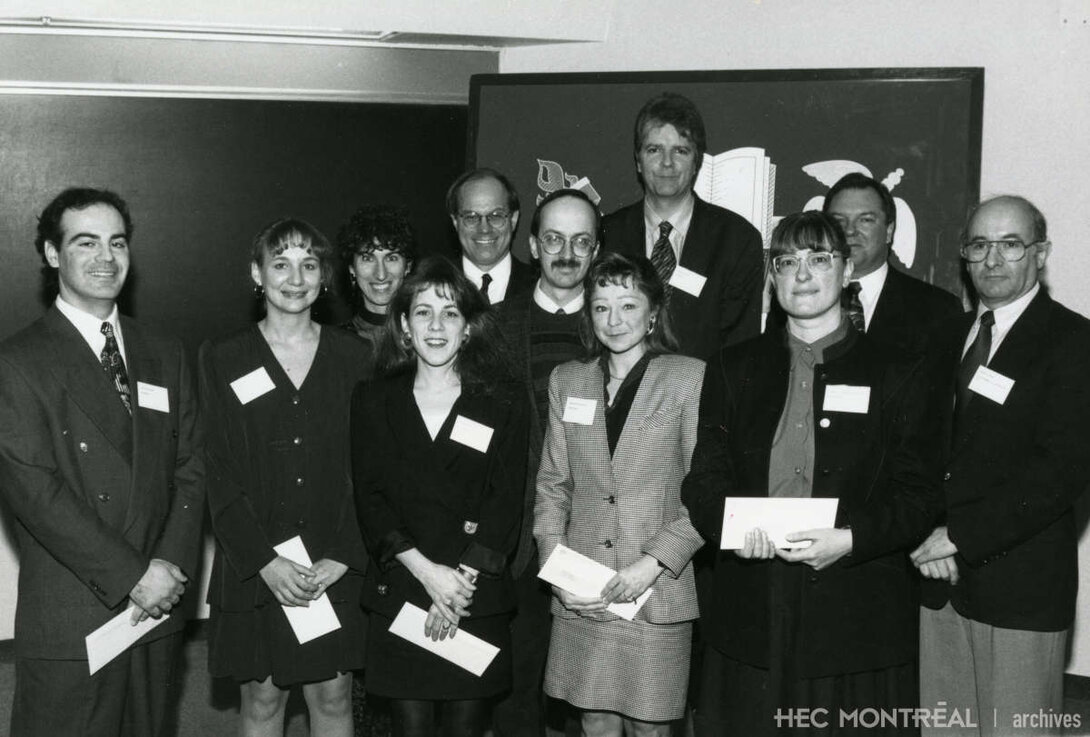   Description : Bourse HEC 75e anniversaire de la Fondation des diplômés HEC.  Date : 1994 Crédit photo : Photographe inconnu Cote archivistique : P038/X99,0001