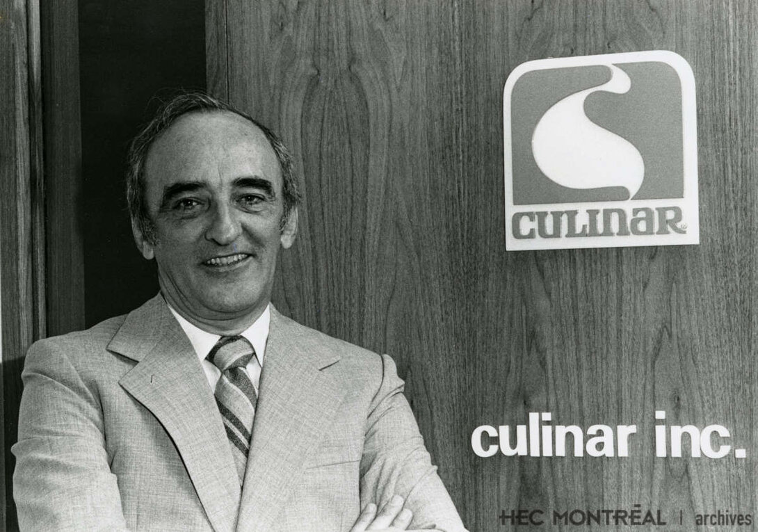   Description : Roger Néron, président-directeur général de Culinar Inc. Date : 1980 Crédit photo : Jules Blouin Cote archivistique : P074/XPH,0017
