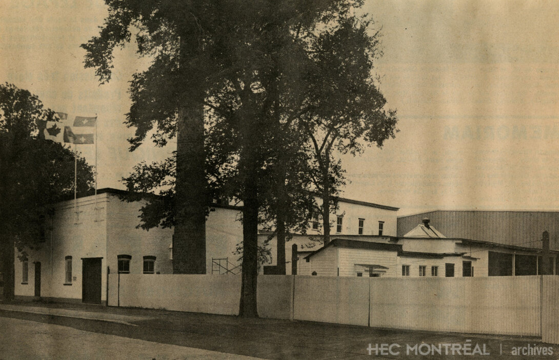   Description : La conserverie Alphonse Raymond à Longueuil.  Date : 1965 Crédit photo : Photographe inconnu Cote archivistique : P078/Z,0001