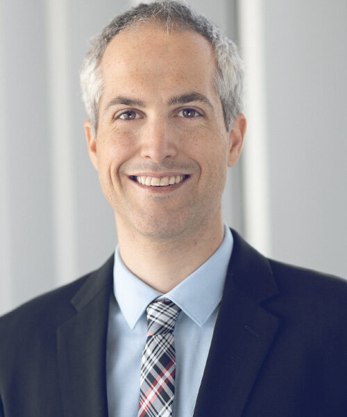 Martin Cousineau, professeur adjoint au D&eacute;partement de gestion des op&eacute;rations et de la logistique