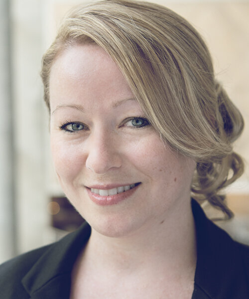 Melanie Robinson, professeure agr&eacute;g&eacute;e en management, HEC Montr&eacute;al