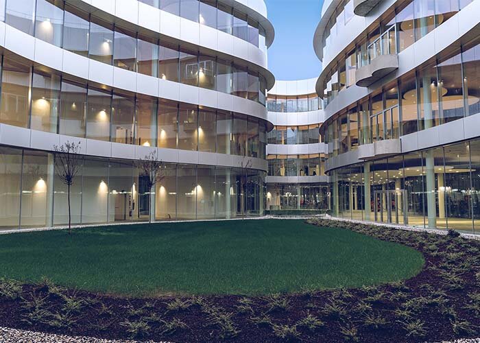 Universit&eacute; Bocconi