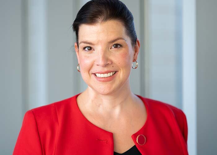 Jo&eacute; T. Martineau